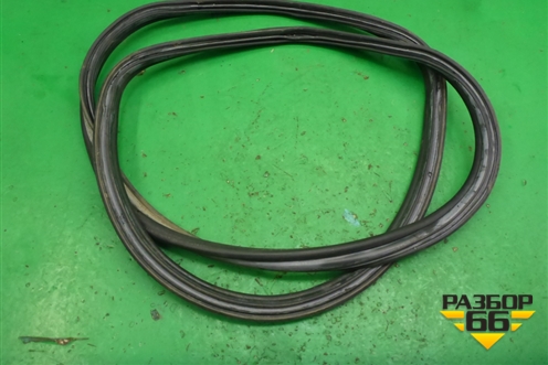 Уплотнитель багажника для Skoda Superb с 2001-2008г (Суперб)