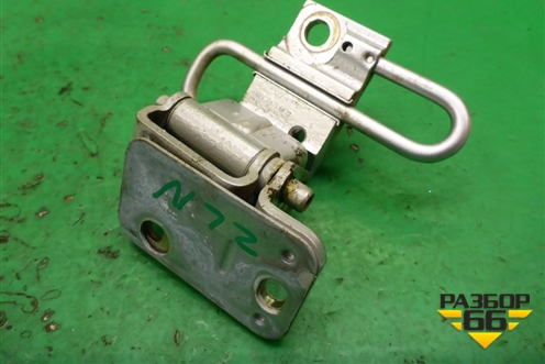 Петля двери задней левой нижняя для Skoda Superb с 2001-2008г (Суперб)