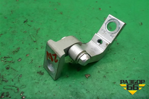 Петля двери задней правой верхняя для Skoda Superb с 2001-2008г (Суперб)