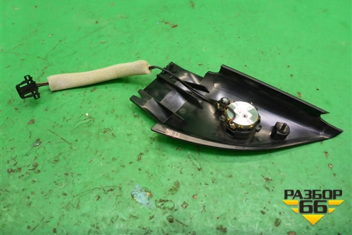 Накладка двери передней правой уголок (3B0837994) для Skoda Superb с 2001-2008г (Суперб)