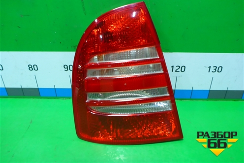 Фонарь задний левый (до 2006г седан) (3U5945111) для Skoda Superb с 2001-2008г (Суперб)