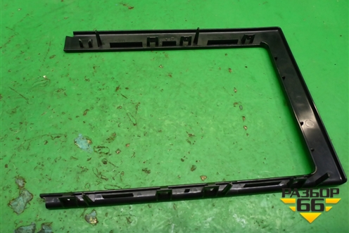 Накладка внутренняя (3B0885217) для Skoda Superb с 2001-2008г (Суперб)