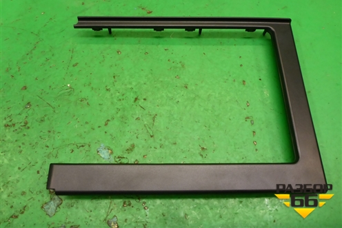 Накладка внутренняя (3B0885217) для Skoda Superb с 2001-2008г (Суперб)