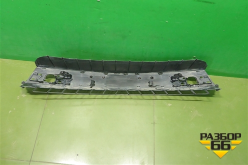 Кронштейн решетки радиатора (после 2019г) (5211248030) для Lexus RX 350 c 2015г (РХ)