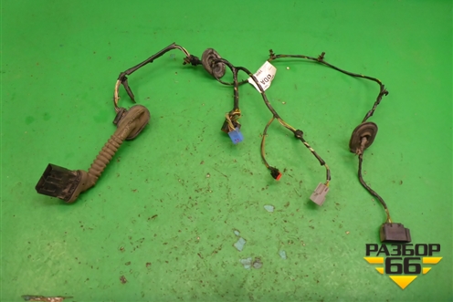 Проводка двери передней правой (эл.стеклоподъёмник) (8M5T14K138DDA) для Ford Focus 2 с 2008-2011г (Фокус)