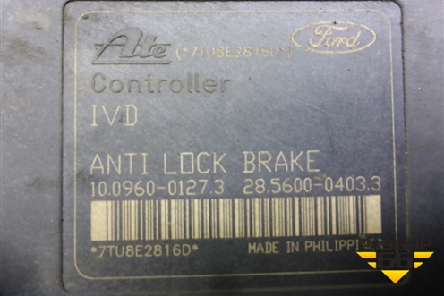 Блок ABS (8M512C405AA) для Ford Focus 2 с 2008-2011г (Фокус)