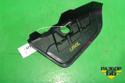 Накладка декоративная на двигатель (левая часть) (70593909) для Audi Q7 c 2015г (Ку 7)