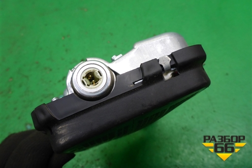 Подушка безопасности в дверь правая (задняя) (A2038600205) для Mercedes Benz CLS C219 с 2004-2010г (ЦЛС)