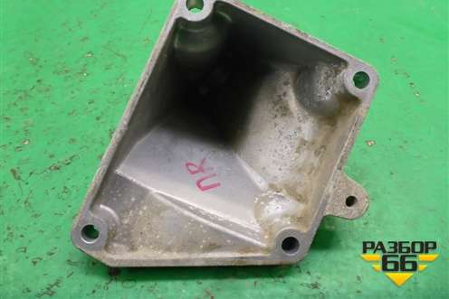 Кронштейн двигателя правый (A2722231604) для Mercedes Benz CLS C219 с 2004-2010г (ЦЛС)