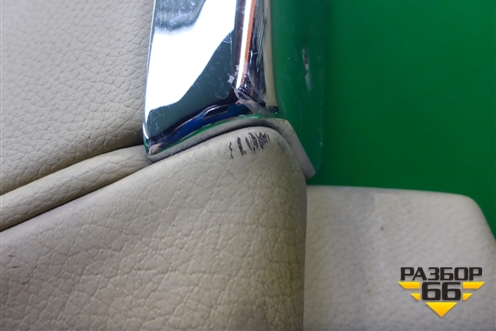 Обшивка двери передней правой под электрику (A2197202048) для Mercedes Benz CLS C219 с 2004-2010г (ЦЛС)