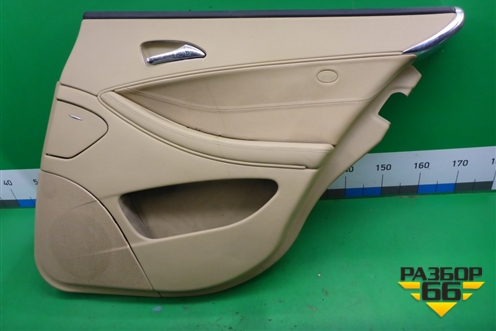 Обшивка двери задней правой под электрику (A2197303262) для Mercedes Benz CLS C219 с 2004-2010г (ЦЛС)