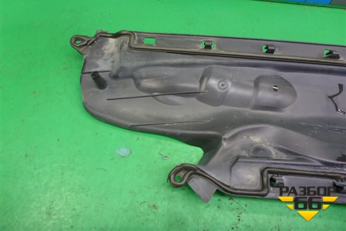 Пыльник двигателя (верхний) (A2118800236) для Mercedes Benz CLS C219 с 2004-2010г (ЦЛС)