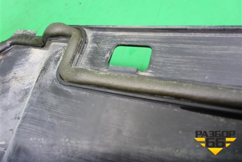 Пыльник двигателя (верхний) (A2118800236) для Mercedes Benz CLS C219 с 2004-2010г (ЦЛС)