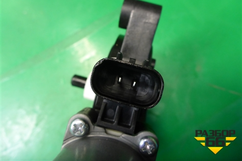 Моторчик стеклоподъёмника задний правый (82460L2000) (83460L2000) для Kia K5 с 2020г (К5)