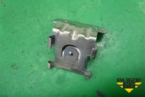 Кронштейн бачка гидроусилителя для Renault Sandero с 2013-2022г (Сандеро)