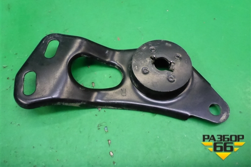 Кронштейн подрамника правый для Kia K5 с 2020г (К5)