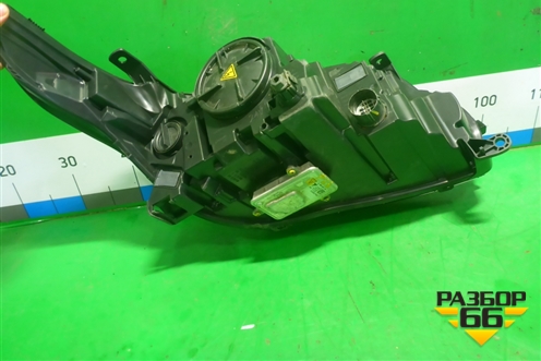 Фара левая (до 2017г ксенон с блоком и лампой не адаптивная) (DK6213W030HG) для Land Rover Range Rover Sport с 2013-2022г (Спорт)