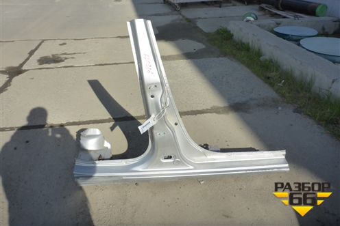 Порог со стойкой правый для Renault Fluence с 2009-2017г (Флюенс)