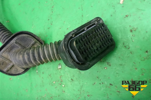 Проводка двери передней правой (241240265R) для Renault Fluence с 2009-2017г (Флюенс)