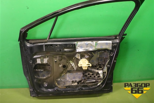 Дверь передняя правая (5ти дверный кузов) для Citroen C4 с 2005-2011г (С4)