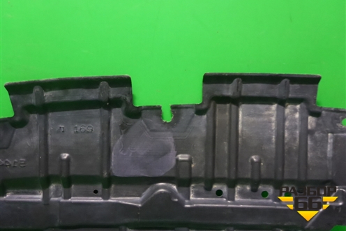 Пыльник двигателя нижний левый (5144233190) для Toyota Camry V50 с 2011-2018г (Камри)