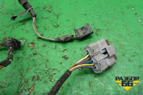 Проводка двери передней правой (9657592780) для Citroen C4 с 2005-2011г (С4)