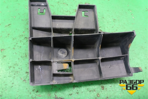 Кронштейн заднего бампера правый (9652703280) для Citroen C4 с 2005-2011г (С4)