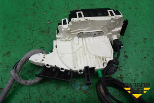 Замок двери правой (A1727600240) для Mercedes Benz SLK R172 с 2010-2016г (СЛК)