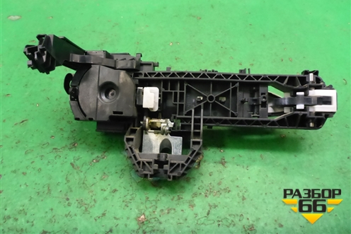 Ручка наружная двери передней левой (A2047601734) для Mercedes Benz SLK R172 с 2010-2016г (СЛК)