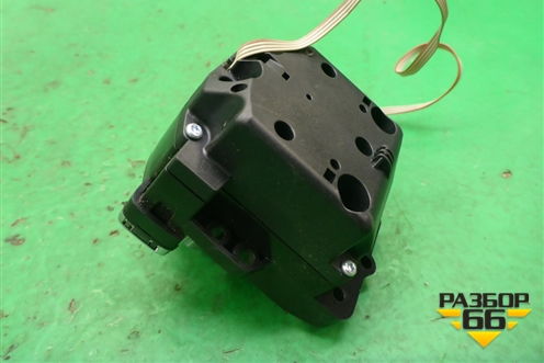 Модуль кнопок управления магнитолой (A1728701558) для Mercedes Benz SLK R172 с 2010-2016г (СЛК)