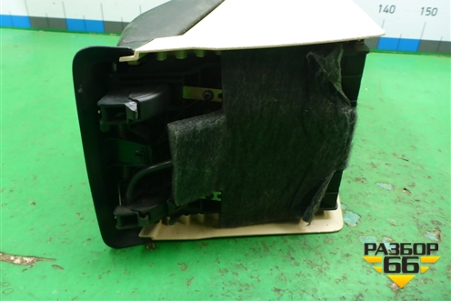 Подлокотник (A1726800250) для Mercedes Benz SLK R172 с 2010-2016г (СЛК)