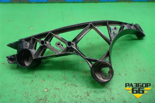 Кронштейн заднего бампера правый (A1728850665) для Mercedes Benz SLK R172 с 2010-2016г (СЛК)