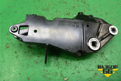 Кронштейн крыши левый (A1727930120) для Mercedes Benz SLK R172 с 2010-2016г (СЛК)