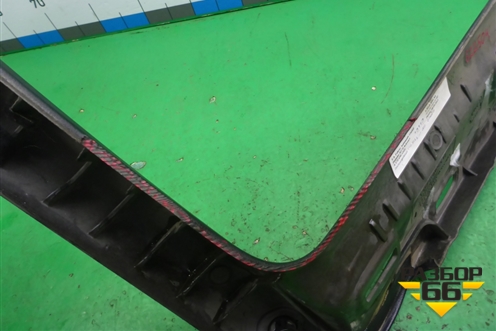 Обшивка стойки лобового стекла левая (A1726901325) для Mercedes Benz SLK R172 с 2010-2016г (СЛК)