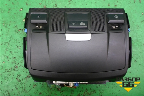 Плафон салонный (A1729000909) для Mercedes Benz SLK R172 с 2010-2016г (СЛК)