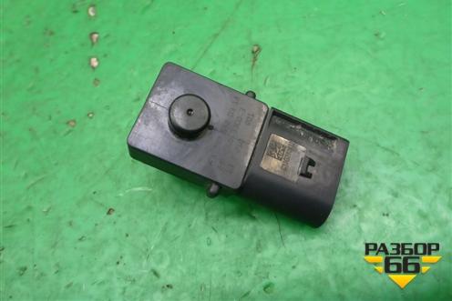 Датчик давления воздуха (в вакуумный усилитель) (A0075420318) для Mercedes Benz SLK R172 с 2010-2016г (СЛК)