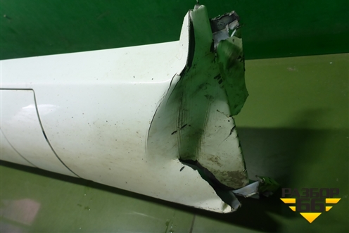 Накладка на порог наружная правая (A1726980354) для Mercedes Benz SLK R172 с 2010-2016г (СЛК)