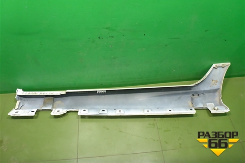 Накладка на порог наружная правая (A1726980354) для Mercedes Benz SLK R172 с 2010-2016г (СЛК)