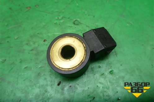 Датчик детонации (1.8л 27186130) (A0061533628) для Mercedes Benz SLK R172 с 2010-2016г (СЛК)