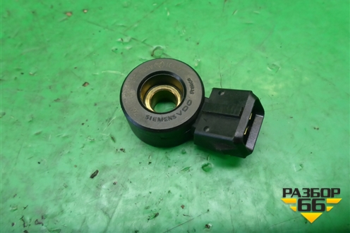 Датчик детонации (1.8л 27186130) (A0061533628) для Mercedes Benz SLK R172 с 2010-2016г (СЛК)