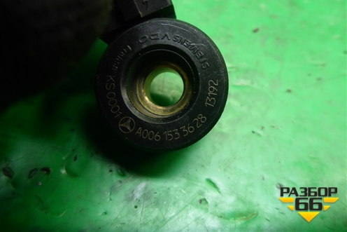 Датчик детонации (1.8л 27186130) (A0061533628) для Mercedes Benz SLK R172 с 2010-2016г (СЛК)