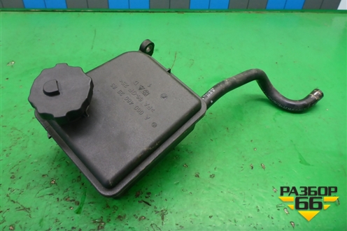 Бачок гидроусилителя (A0004602983) для Mercedes Benz SLK R172 с 2010-2016г (СЛК)