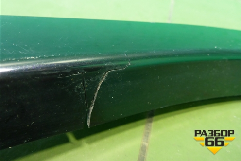 Накладка заднего крыла правого (4M0853818H) для Audi Q7 c 2015г (Ку 7)