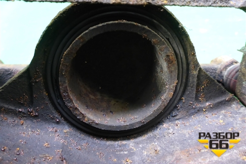 Суппорт передний левый (41011JD00A) для Nissan Qashqai (J10E) с 2006-2013г (Кашкай)