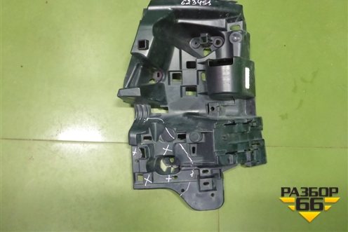 Кронштейн заднего бампера правый (М-Пакет) (51128069962) для BMW X6 G06 с 2019г (Х6 Г06)