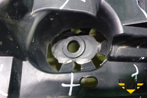 Кронштейн заднего бампера правый (М-Пакет) (51128069962) для BMW X6 G06 с 2019г (Х6 Г06)