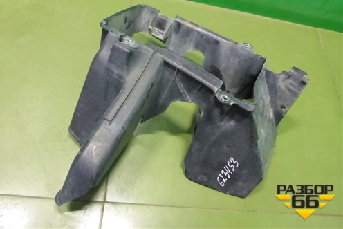 Дефлектор радиатора (АКПП) (3291760080) для Lexus LX-570 с 2015г (ЛХ)