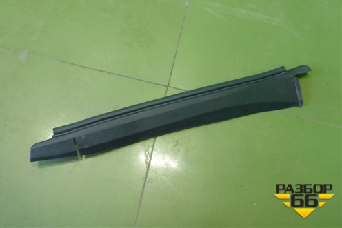 Пыльник переднего крыла правого (5382533030) для Toyota Camry V50 с 2011-2018г (Камри)