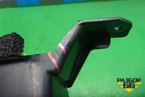 Дефлектор радиатора левый (302001176AA) для OMODA C5 с 2022г (Ц5)