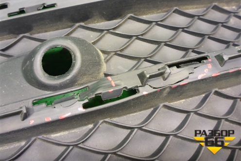 Решетка в передний бампер левая (под парктроник) (A4478851200) для Mercedes Benz V-Klass Vito/Viano W 447 с 2014г (В Вито/Виано)